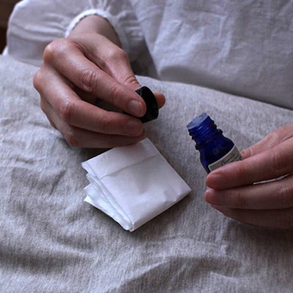 北海道上富良野産ラベンダー精油 ピュアナチュラルエッセンシャルオイル 3ml