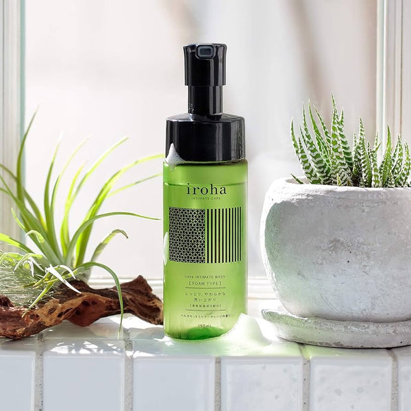 イロハ インティメイトケア フェミニンウォッシュ デリケートゾーン泡ソープ 150ml