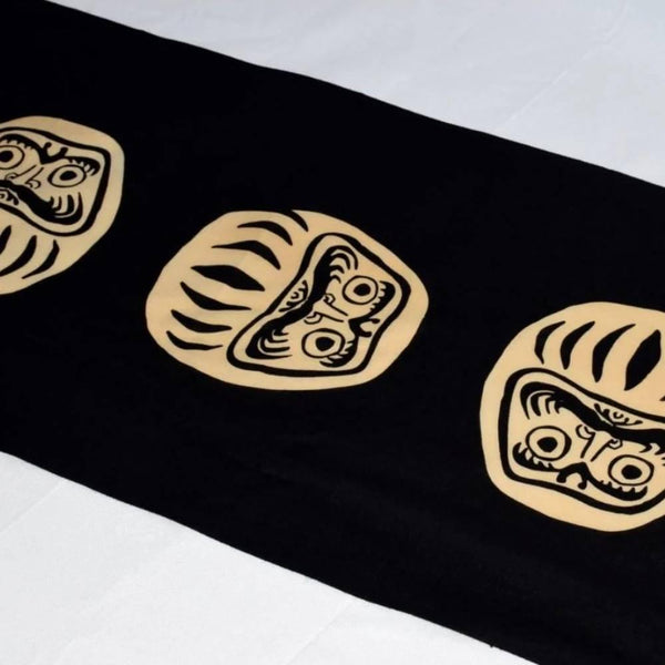 ケネマ手ぬぐい 黒だるま 伝統手染め布 35 x 90cm