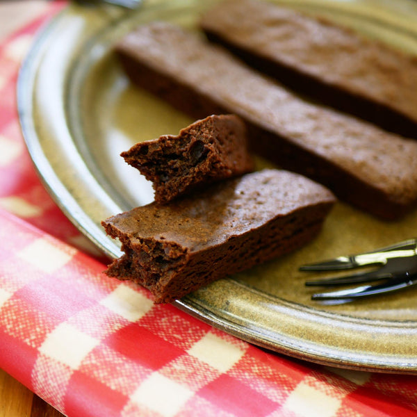 ポロ ショコラスティック ラズベリー&チョコレートブラウニーケーキ(3個入り)