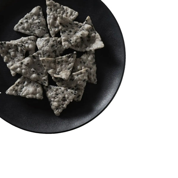 亀田 焙煎黒ごませんべい 60g(12袋入り)