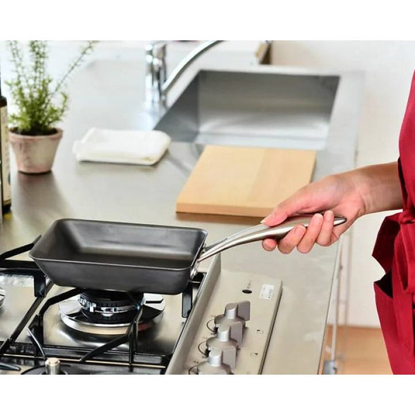 ビタクラフト スーパーアイアン エッグパン 玉子焼き器 IH対応 20cm