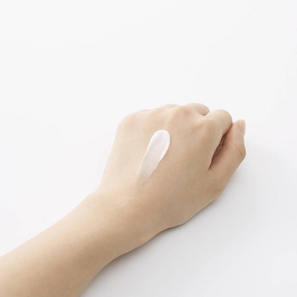 ユースキン ハナ 無香料ハンドクリーム リッチモイスチャライザー 乾燥手用 50g