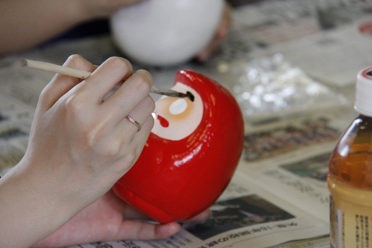shirakawa daruma dolls