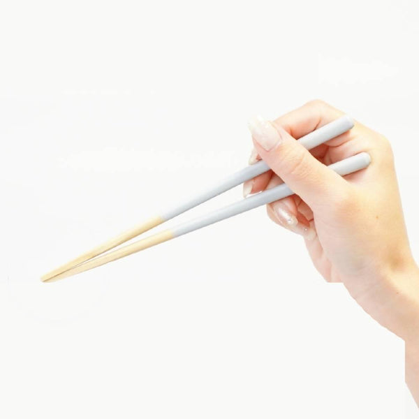 子供用箸 滑り止め付き 食器洗い機対応 グレー 18cm