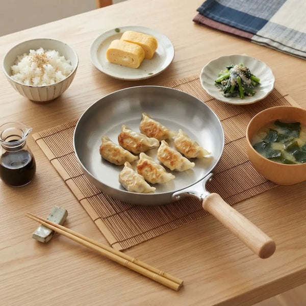 千歳 IH対応 鉄製フライパン 木製ハンドル 18cm