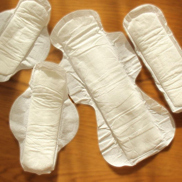コットンラボ オーガニックコットン 羽つき生理用ナプキン 16枚入り