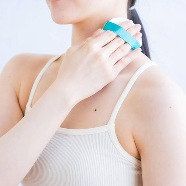 デオナチュレ サラサラ制汗デオドラントパウダー ボディ用 15g