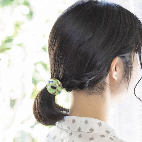 ヘアドロップ・ハンドメイド・ガラスビーズ・ヘアネクタイ ナイチンゲール・グリーン・ガラス