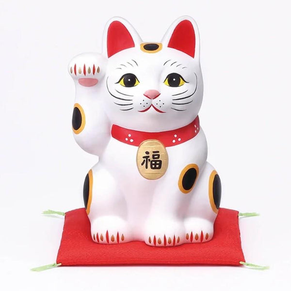 手作りの日本の招き猫 陶器製置物 ホワイト 12.5cm