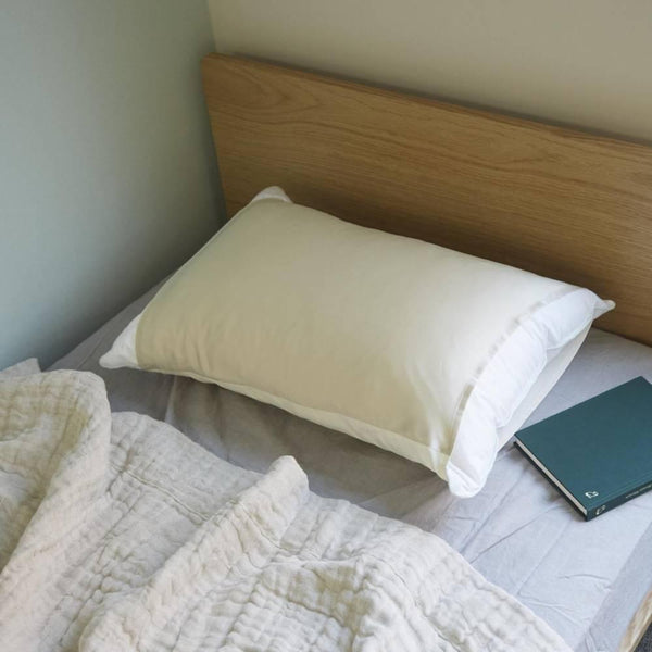 絹屋 優しいシルク枕カバー 髪保護用 オフホワイト 45 x 55cm