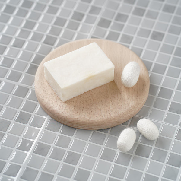 絹屋シルク石鹸 うるおい美容石鹸 シルクパウダー配合 100g