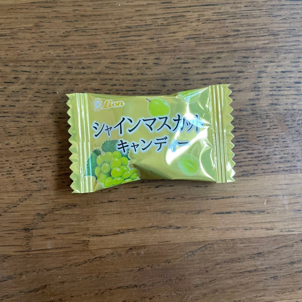 ライオン シャインマスカット 機能性ハードキャンディ 71g