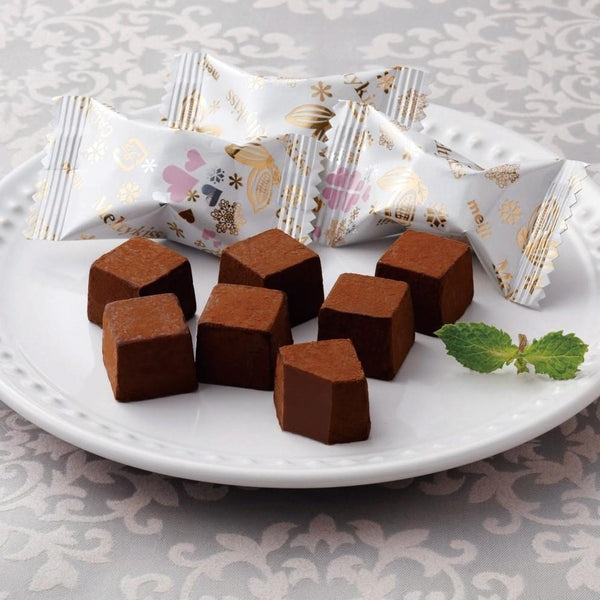 明治 メルティーキッス プレミアムチョコレート とろけるチョコキューブ 52g（3個入り）