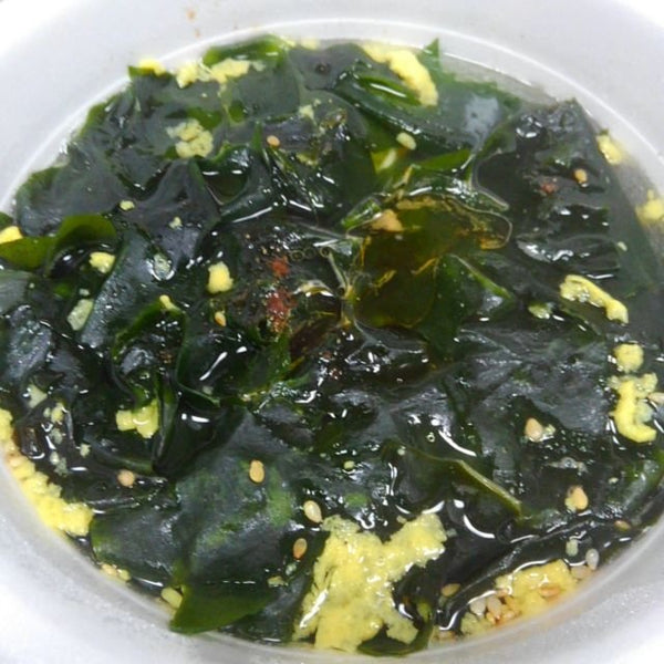 明星 ごま油スープ わかめ入りラーメン（3個入り）