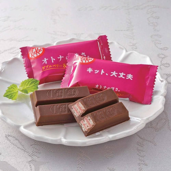 ネスレ キットカット ダブルベリー＆ナッツフレーバーコンボ キットカット 9本入り