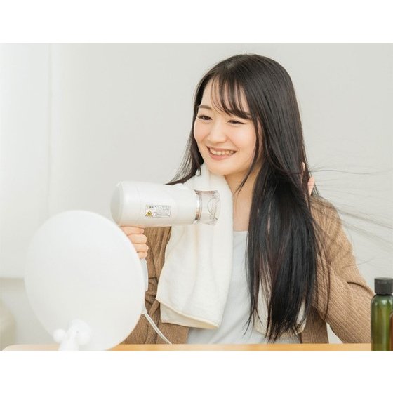 オルビス エッセンスイン ヘアミルク 140g