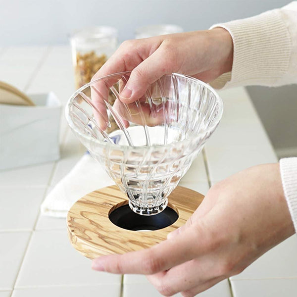 ハリオ V60 ガラスコーヒードリッパー オリーブウッド 1～2杯用 VDGR-01-OV