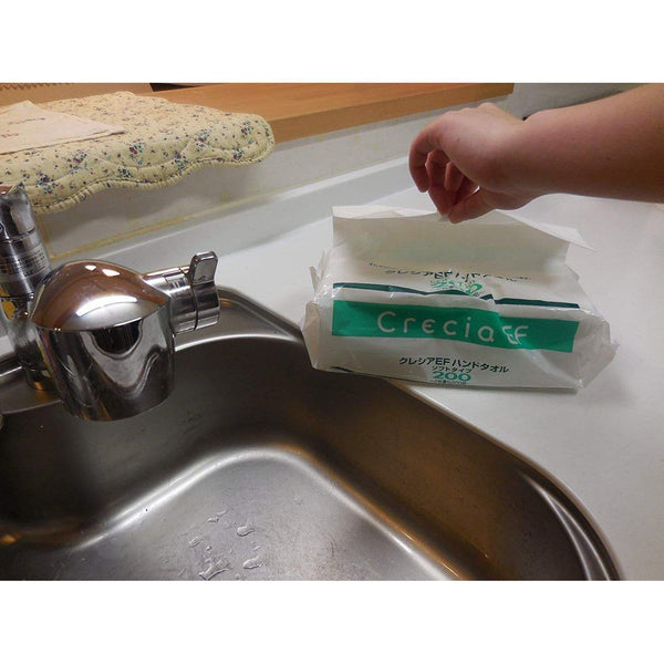 クレシア 高吸収2枚重ねソフトペーパーハンドタオル 200枚入り (3枚パック)