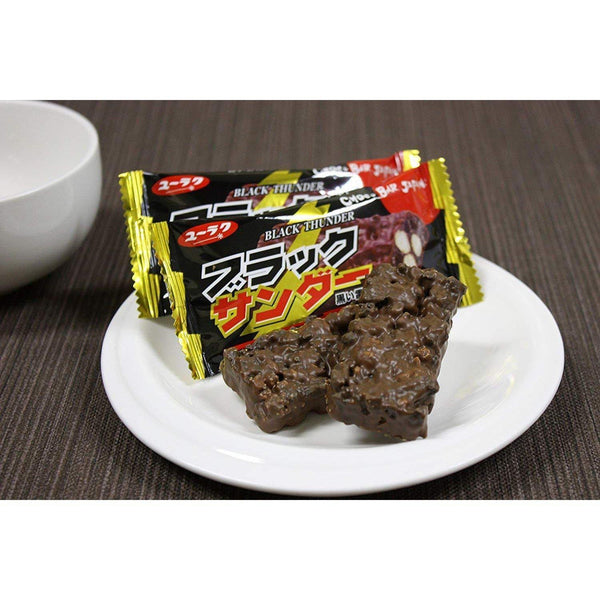 有楽ブラックサンダーチョコレートバー（20本入り）