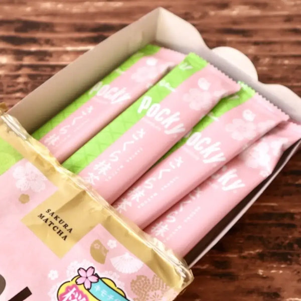 グリコ さくら抹茶チョコレートビスケットスティック 8本入り（3個入り）