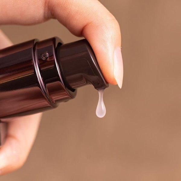 雪肌精 クリアウェルネスVセラム くすみ肌用保湿美容液 50ml