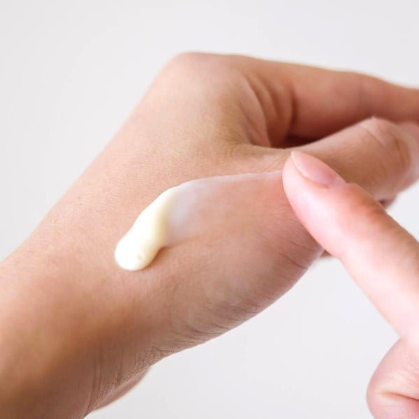 資生堂 エリクシール リンクルスムージングアイクリームS 15g