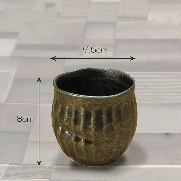 素朴なティーカップ 手作り美濃焼 磁器カップ ブラウン＆シルバー