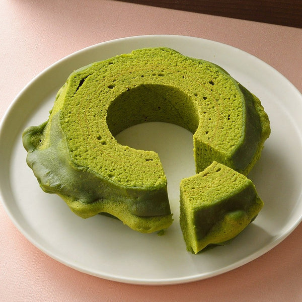 柳川グルテンフリー抹茶バウムクーヘンリングケーキ