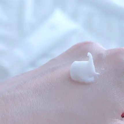 資生堂 dプログラム エッセンスイン クレンジングフォーム 120g